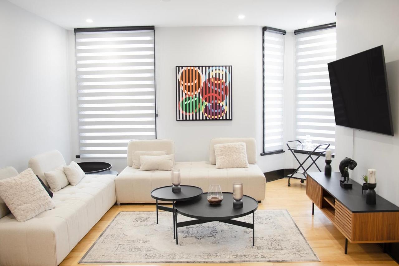 Eat, Explore & Enjoy Downtown At Sleek Escape Located In Plateau Mont-royal - 4 Apartment *