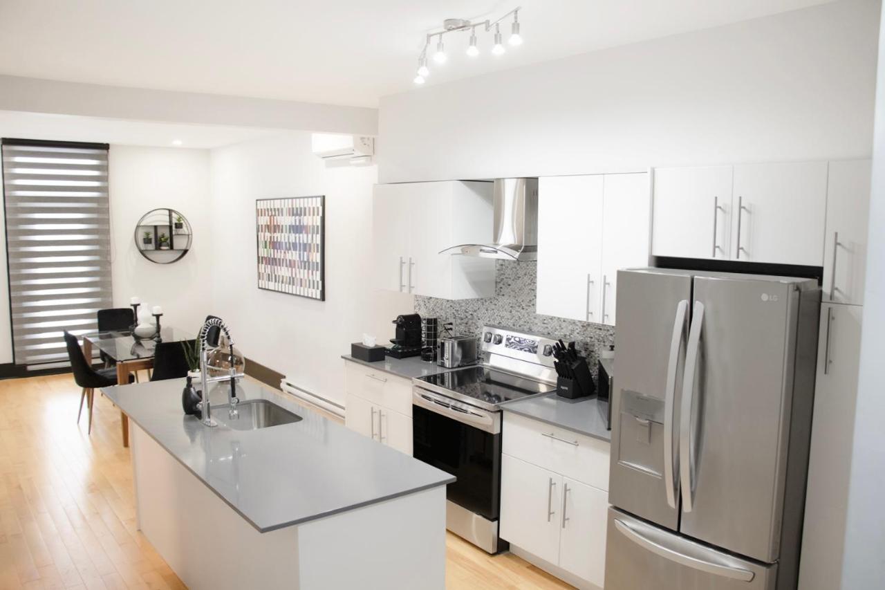 Eat, Explore & Enjoy Downtown At Sleek Escape Located In Plateau Mont-royal - 4 Apartment *